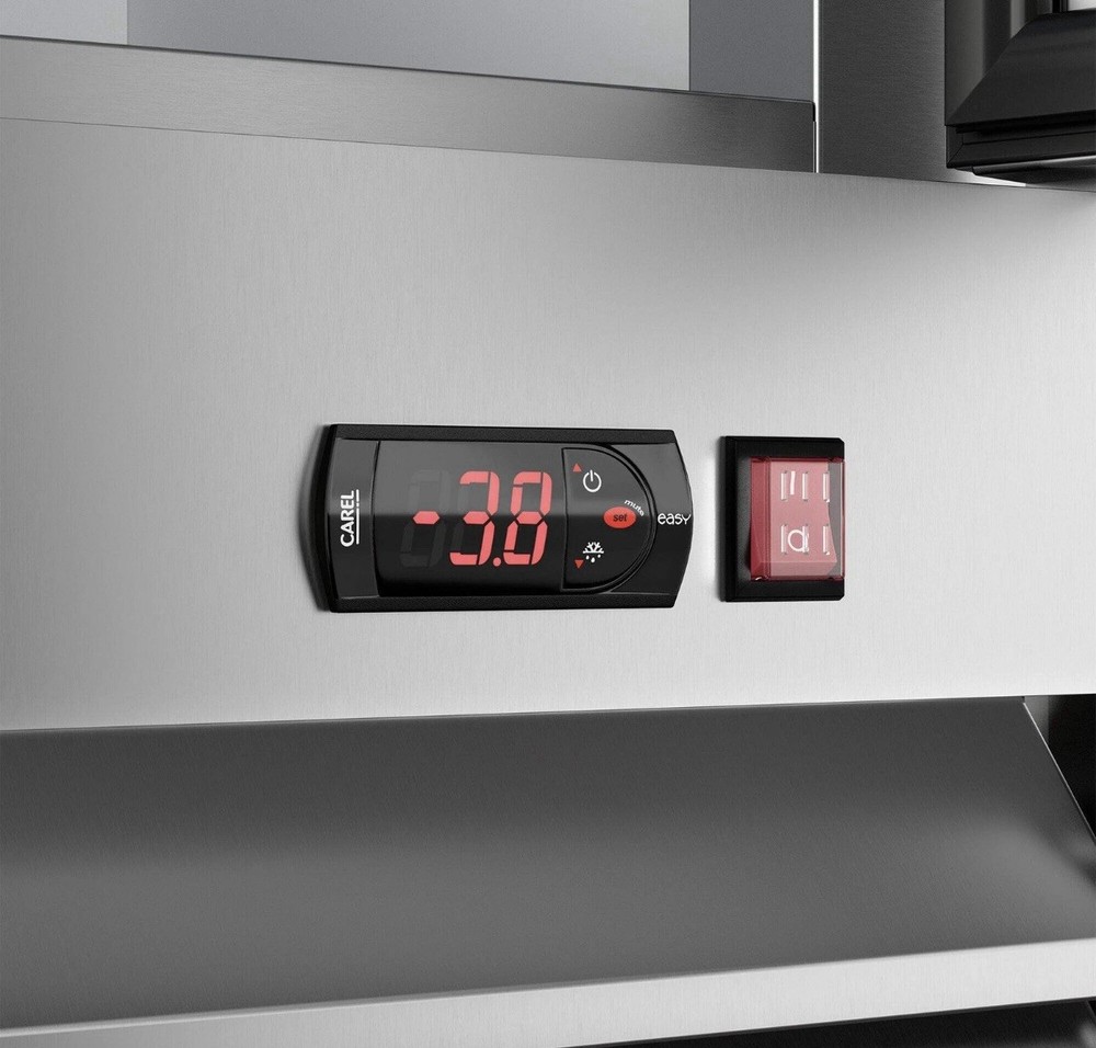 29" Solid Door Reach-In Freezer