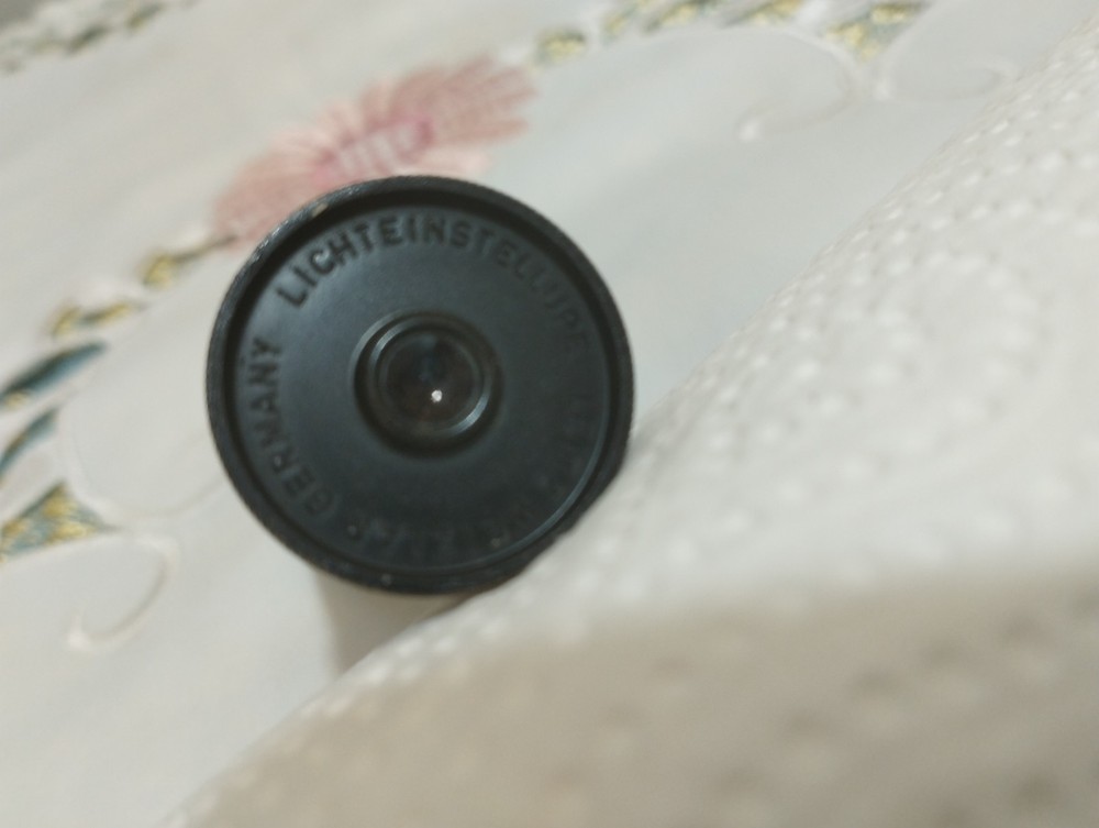 LEITZ WEZTLAR GERMANY LICHTEINSTELUPE EYEPIECE MICROSCOPE