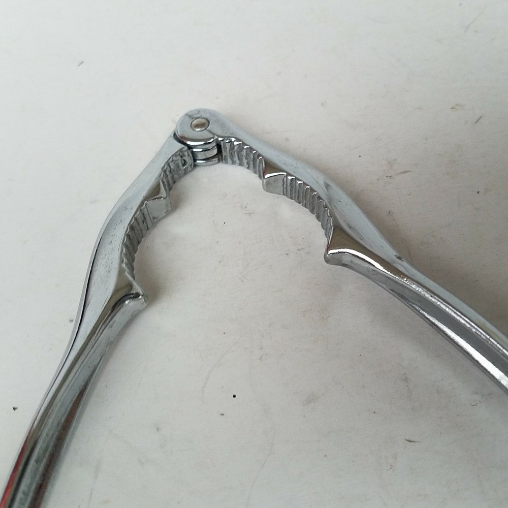 Shell Walnut Seafood Nut Cracker Plier 6.25-Inch Long