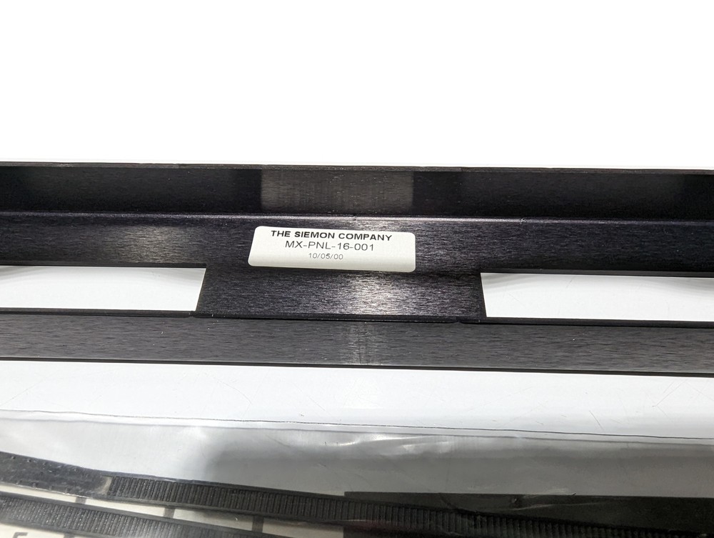 Siemon MX-PNL-16 Max Series Patch Panel - 1U 16 Port Panel NEW