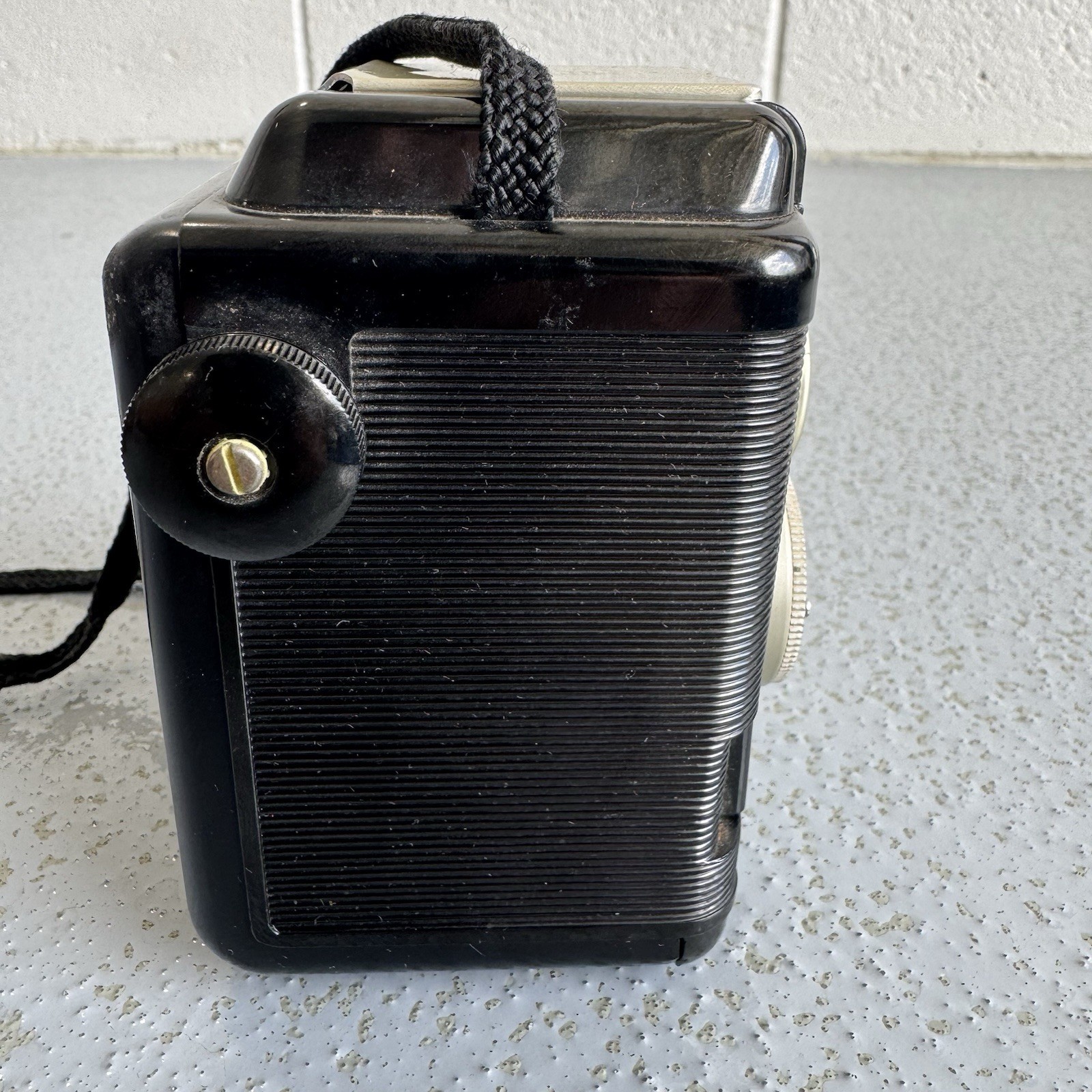 Vintage Argus Super 75 Camera Bundle, UNTESTED Leather Case, Flash, Bulbs, Film