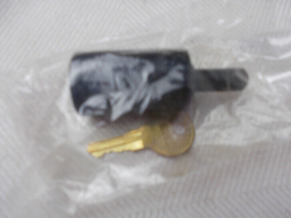 Lock and Key Assembly For: Cleanair Regulators  Devilbiss HAR-400
