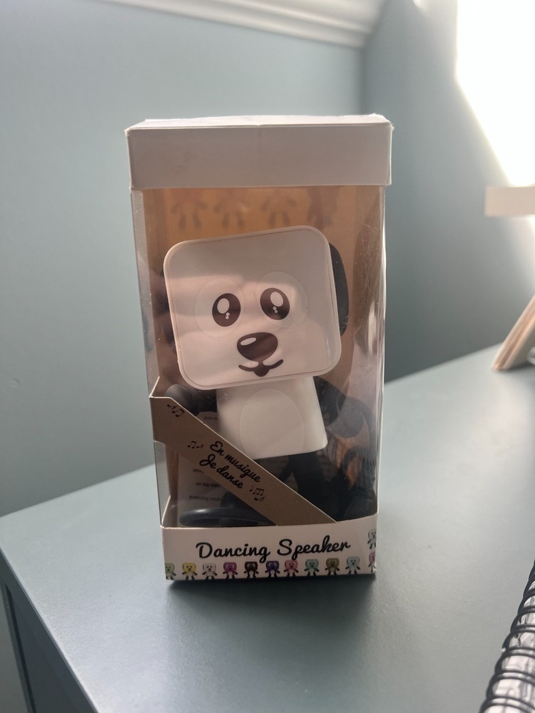 Mobility On Board Dancing Panda Speaker - Slightly Used