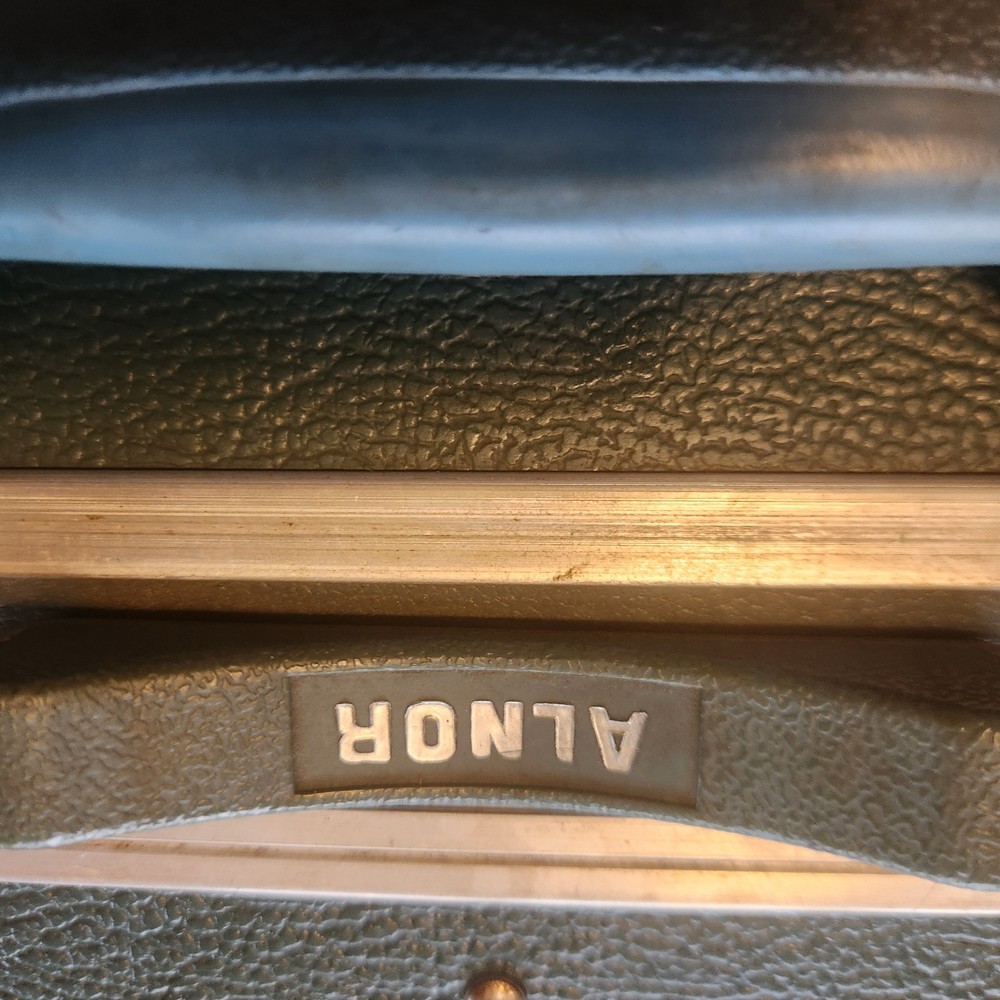 Vintage Alnor Velometer