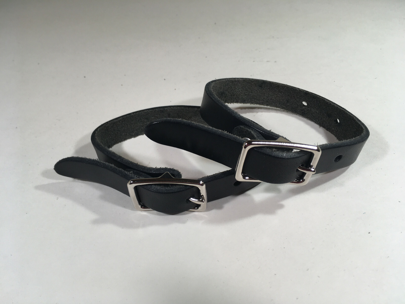 Stirrup Hobbles - Straight - Black English Bridle- 1 Pair (F565)