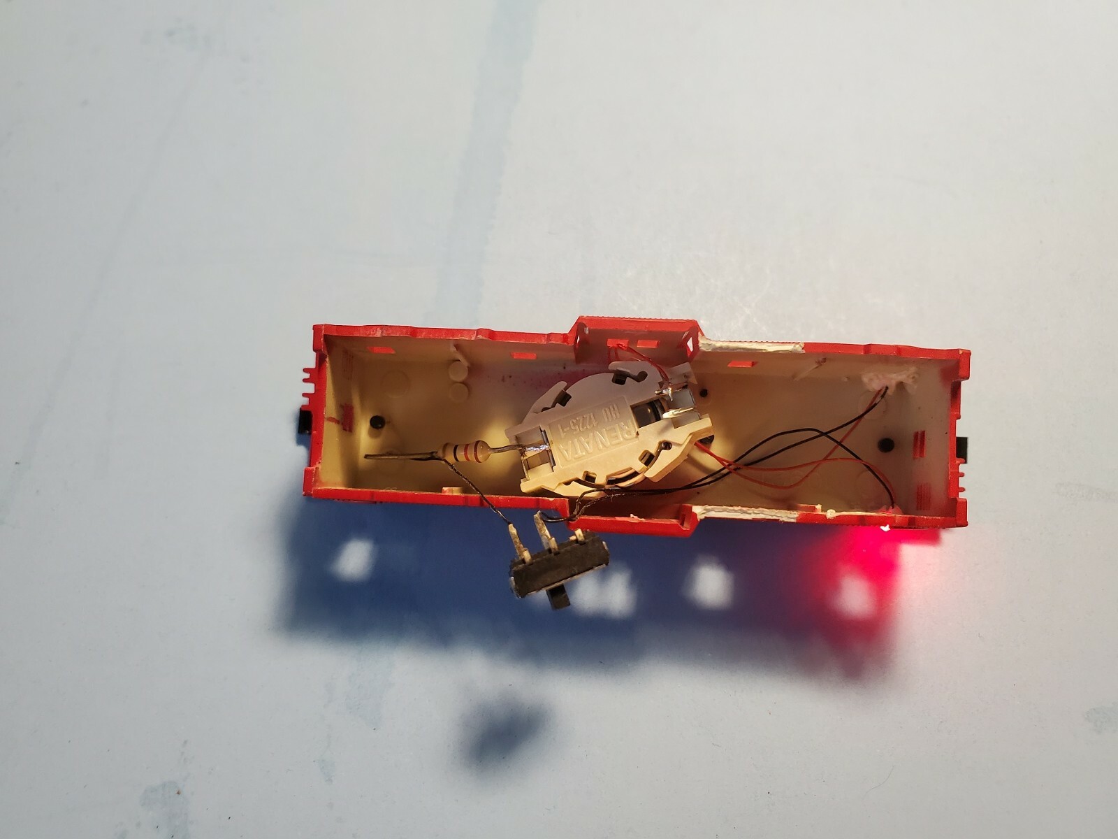 Dual Caboose Marker Light Kit, Battery Operated LEDs, N/HO Scale