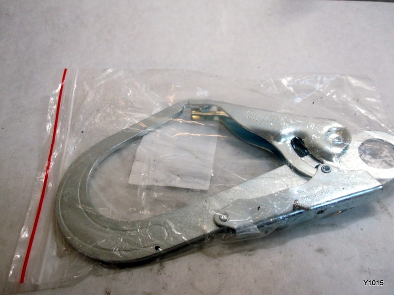 0321 safety hook silver
