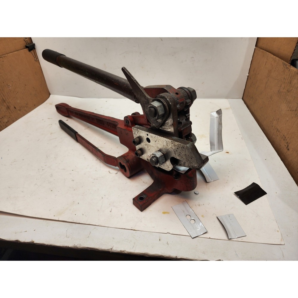 Bohn 4 in 1 Multi Tool Strapmaster Cutting, Bending, Punching Twisting