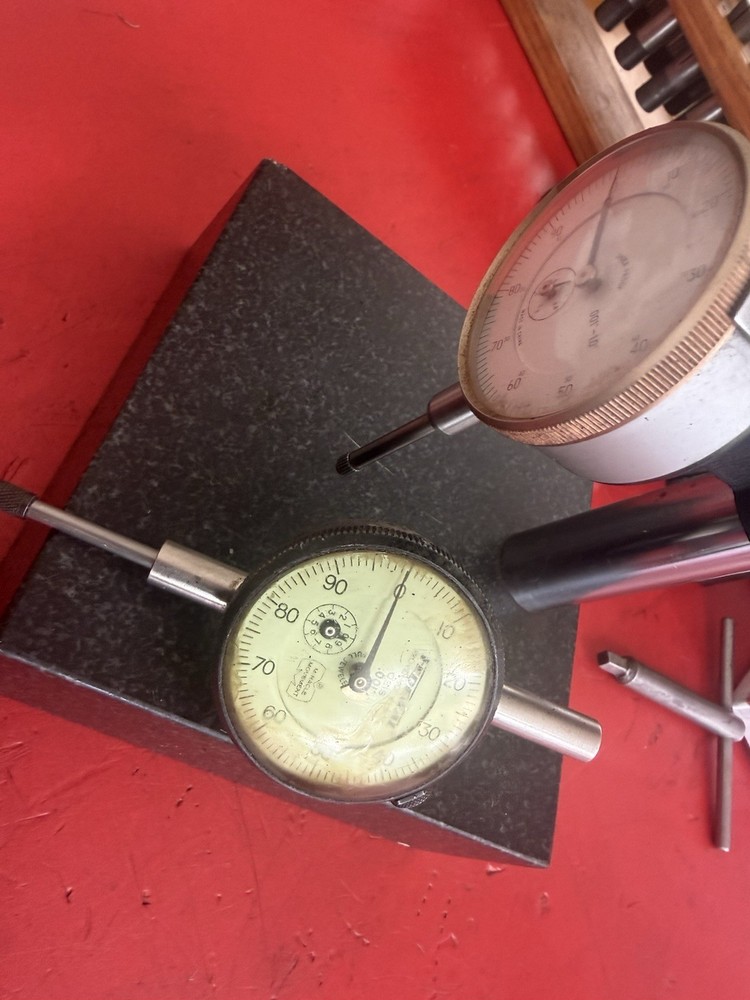 Granite Surface Comparator Stand With Indicators And Surface Gage