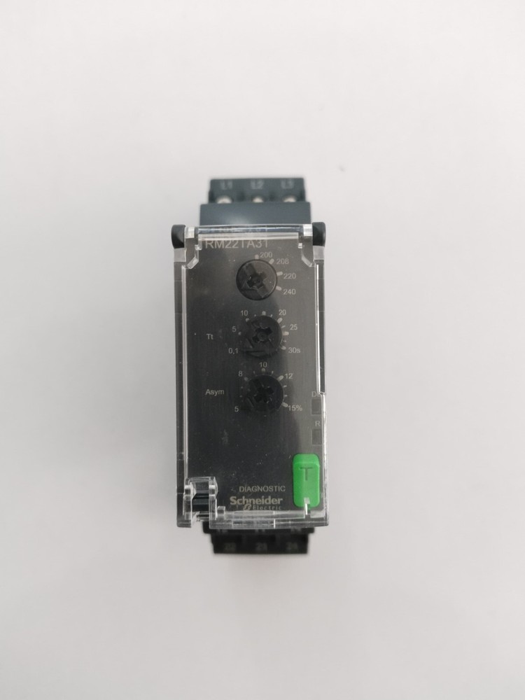 Schneider Electric RM22TA31 Zelio Control 3-Phase Control Relay