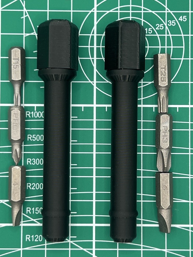 For/Multitool/EDC Tool. -2 Bit Holders-Bit Set- and -Flashlight-