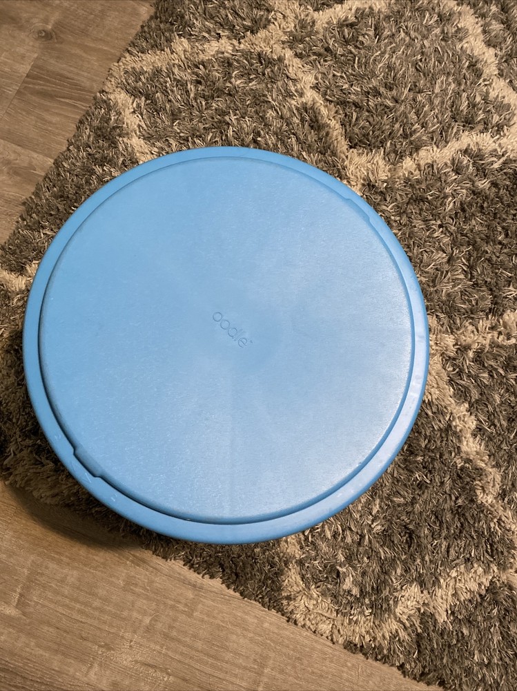Smith System Blue Oodle Stool Oodle31 w/One Movement Disc Classroom Seating
