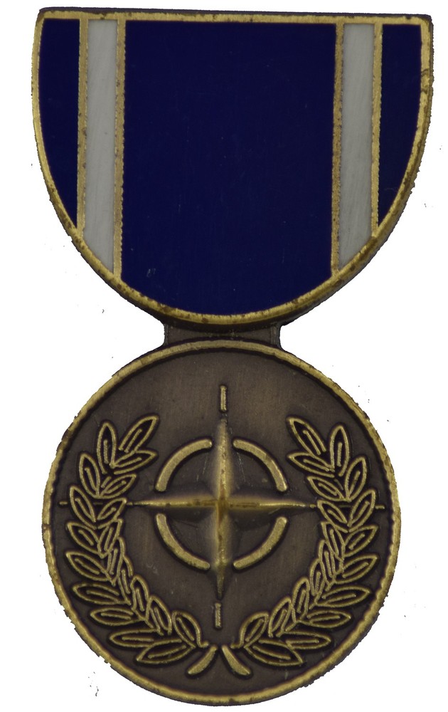 NATO MEDAL HAT PIN