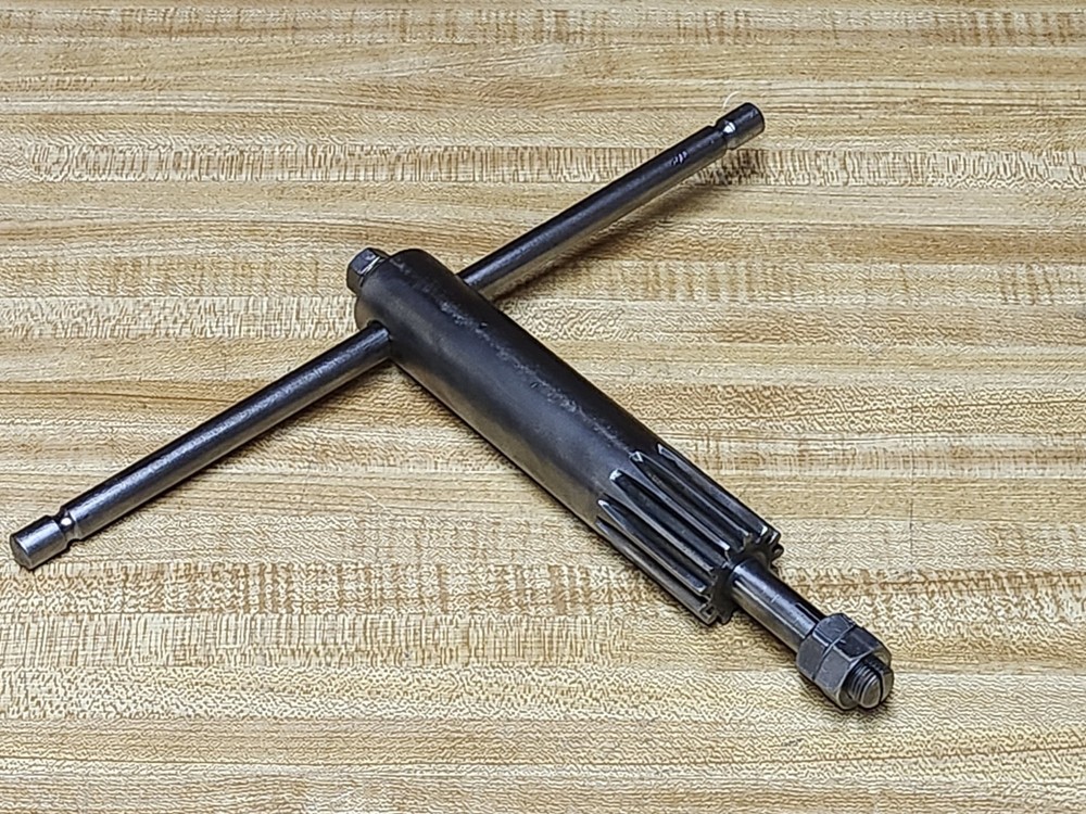 Early Delta DP-220 Drill Press Quill Feed Handle Assembly.