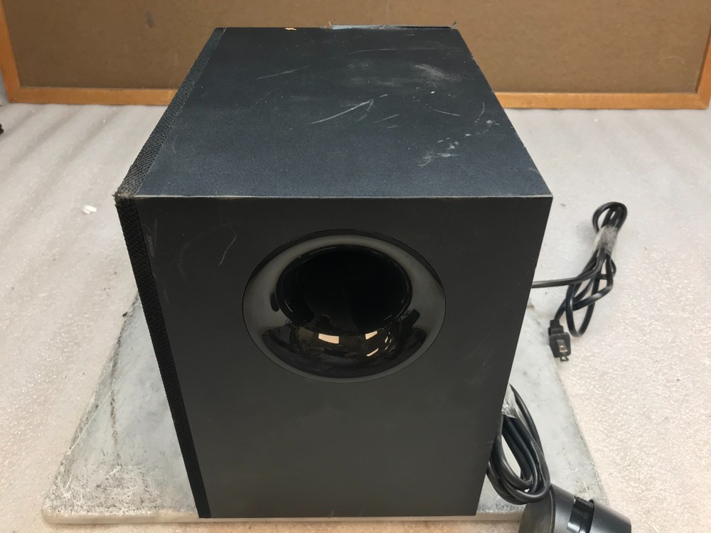 Logitech Z533 2.1 Computer Subwoofer and Control Pod - Missing Satellite Spkrs