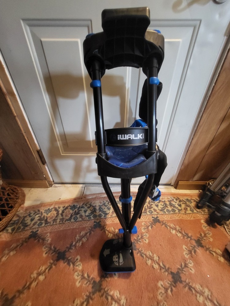 IWalk Knee Walker