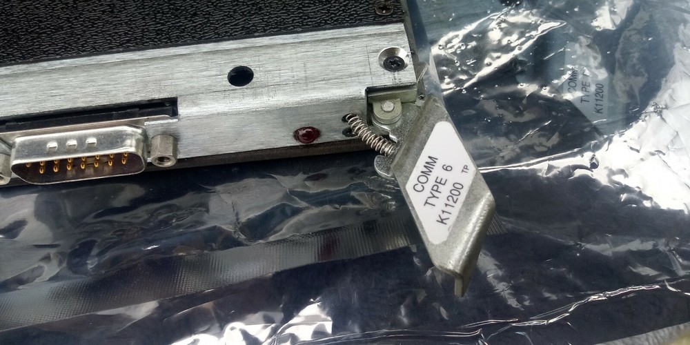 STRATUS COMPUTER, OEM COMMENTS ADAPTER, V.35/ TYPE 6 K11200, SURPLUS