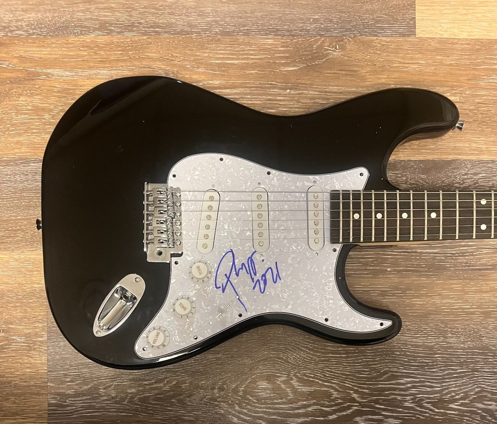 * PHIL ANSELMO * signed electric guitar * PANTERA * DOWN * 3