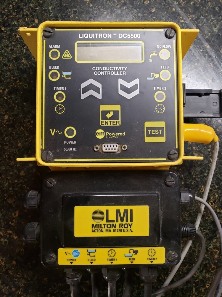 LMI Milton Roy Liquitron DC5500 Conductivity Controller DC5500-111 -Untested