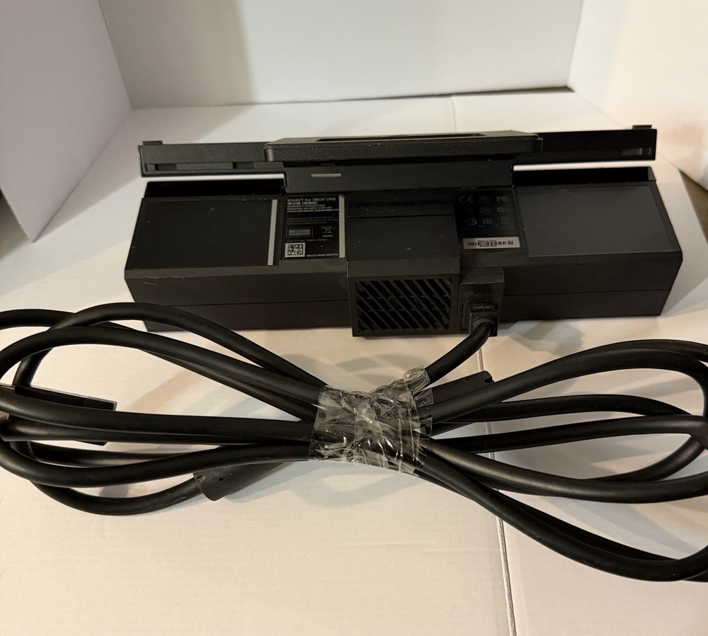 Microsoft 1520 Kinect Sensor - Black (KInect Only) (1/12)