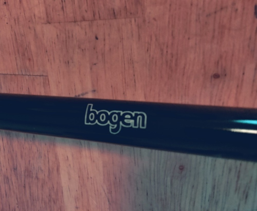 Manfrotto 035 Super Clamp - with BOGEN monopod & camera mount