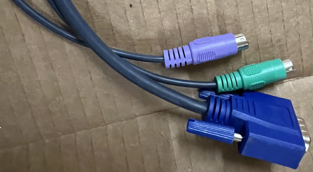 ServSwitch CX Server Access Module PS/2 KV1400A