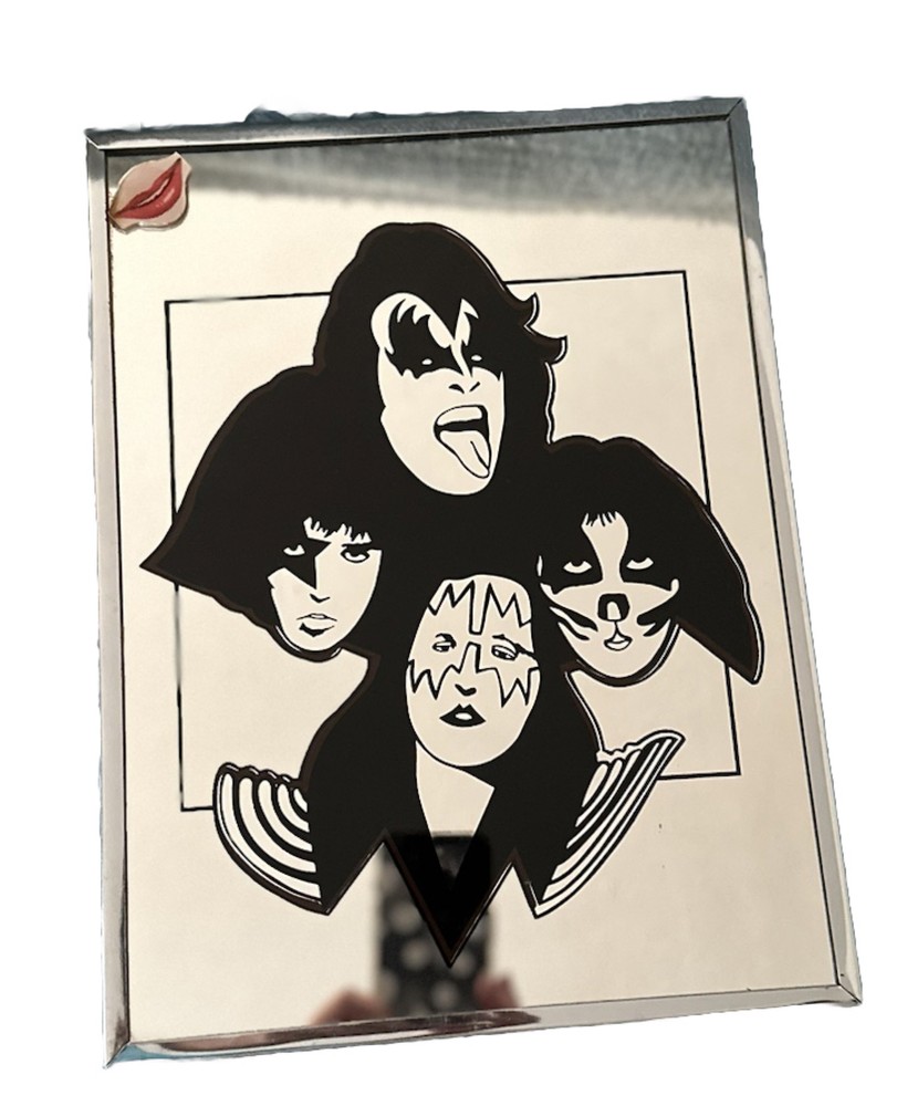 KISS OFFICIAL GROUP CARNIVAL MIRROR BY BRYTONE Mechanical Mirror Works-1978