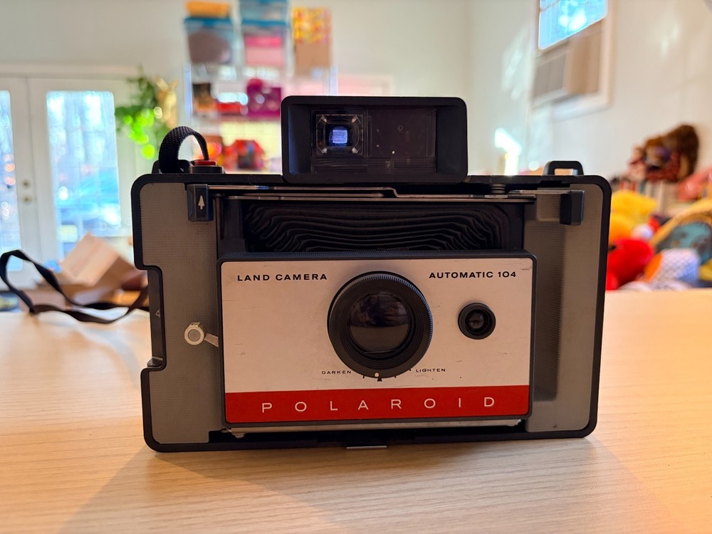 Polaroid Land Camera Automatic 104 Folding Instant Camera Untested Vintage