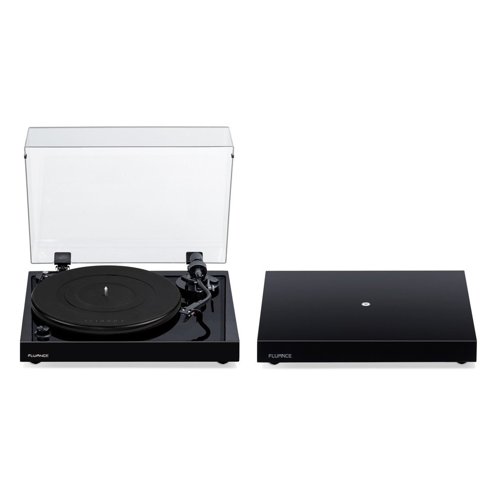 Fluance RT82 Reference HiFi Turntable with Ortofon OM10 And Isolation Base