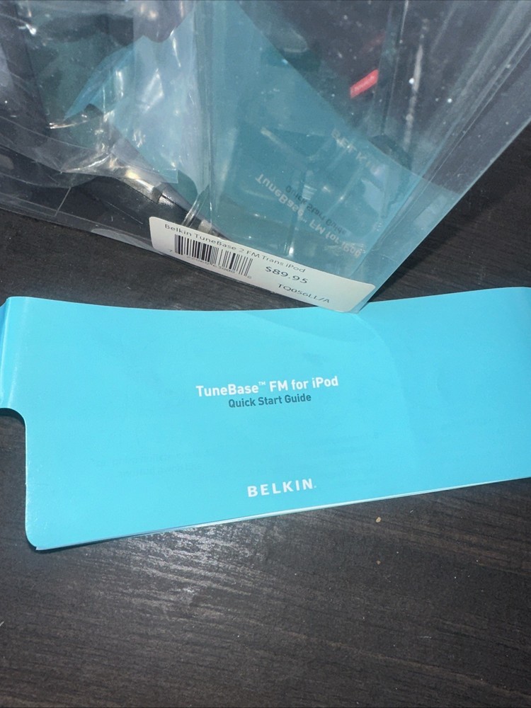 Belkin Tune Base 2 FM Trans iPod. Open Box. See Pics. Never Used