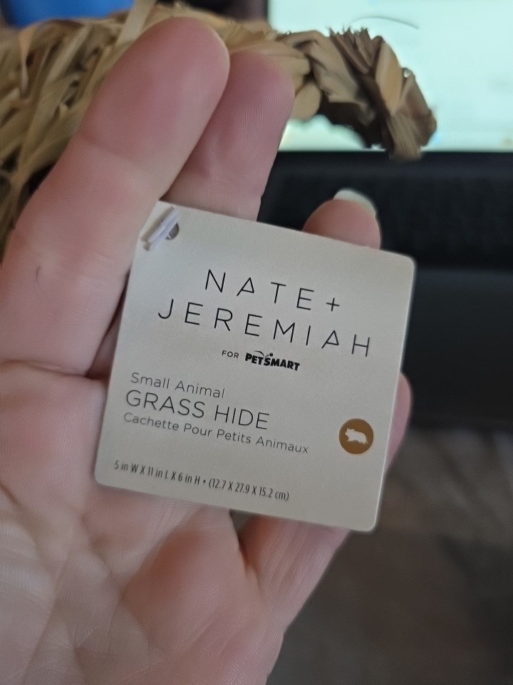 Nate+Jeremiah Small Animal Grass Hide