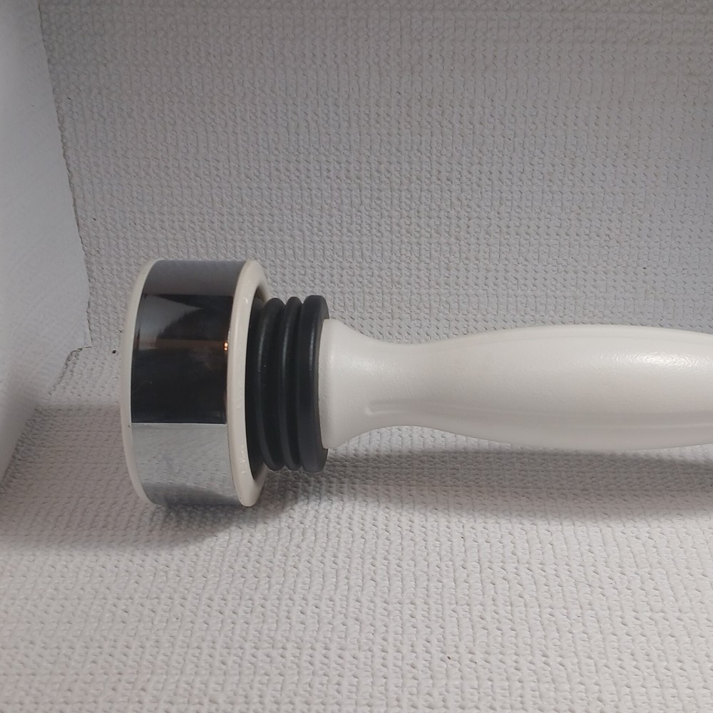 Shake Weight, a specialized dumbbell designed for strength training