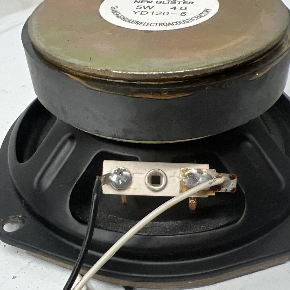 ENSONIQ Replacement Part E190089 94v-1 / Pulled From AVISTA 7600 Right Speaker