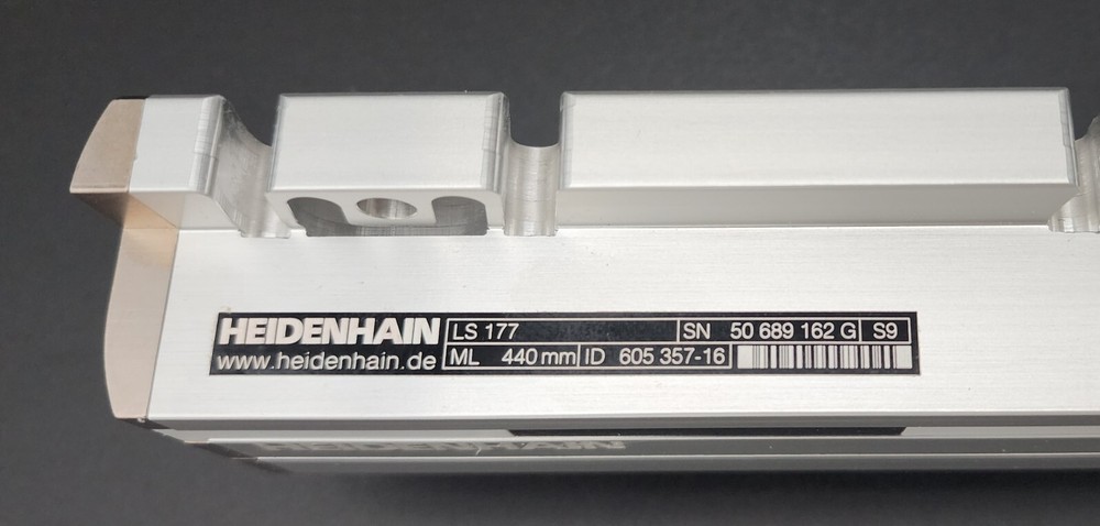 HEIDENHAIN 605357-16 INCREMENTAL LINEAR ENCODER LS177 440MM *NDA AVAILABLE*