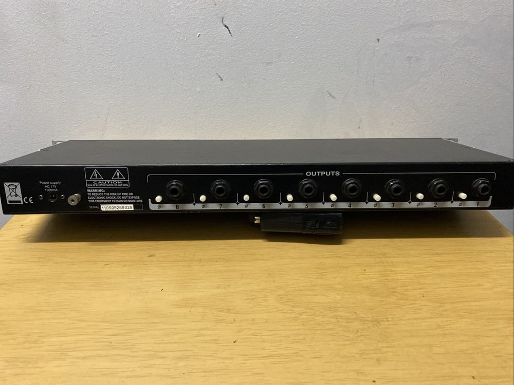 SM PRO AUDIO ENHANCED 8 CHANNEL PREAMP PRE-AMPLIFIER PR8E