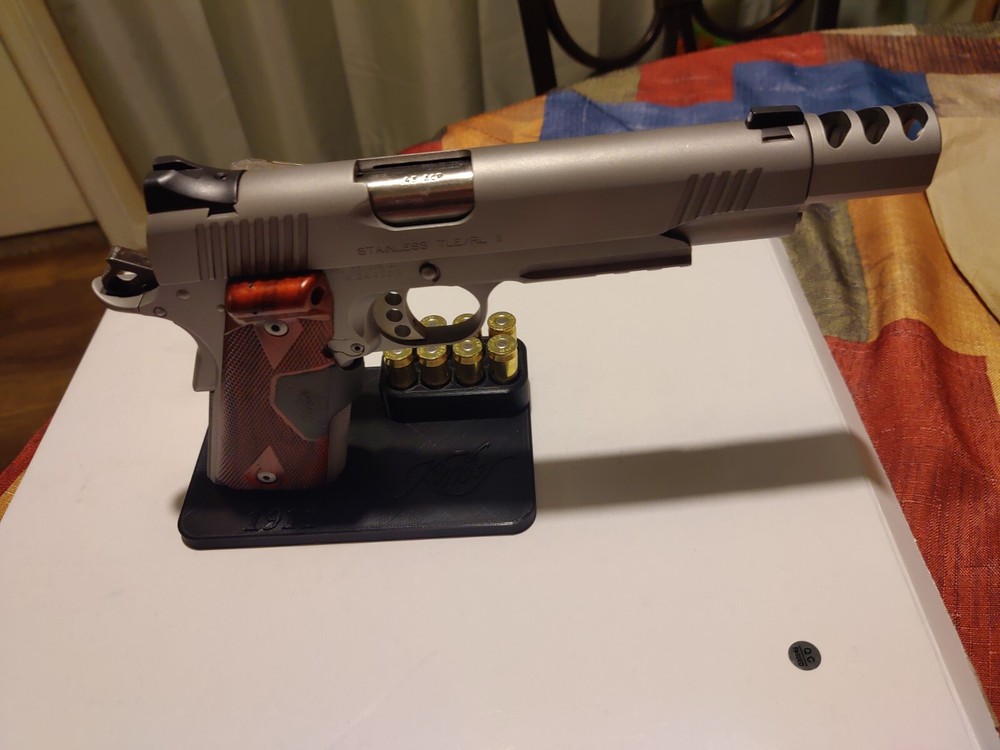 Kimber Gun Stand