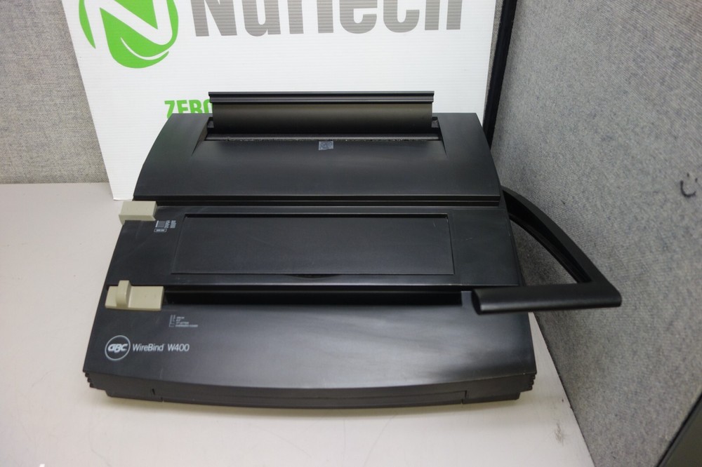 GBC Wirebind W400 Book Binding Machine
