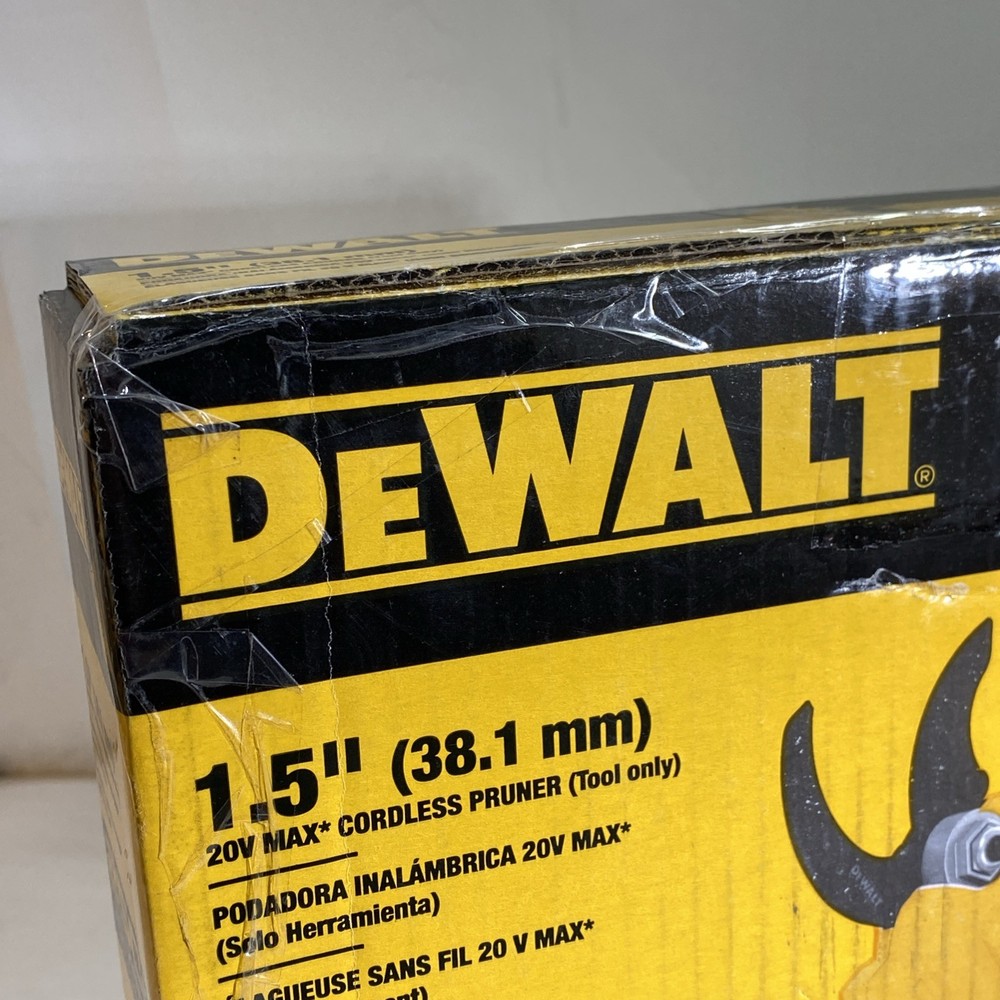 DCPR320B 20V MAX Cordless Battery Powered Pruner (Tool Only)