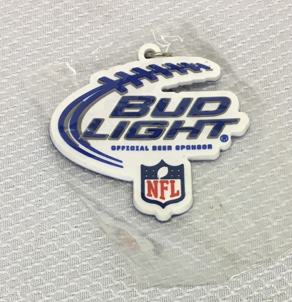 New In Packaging Bud Light Keychain