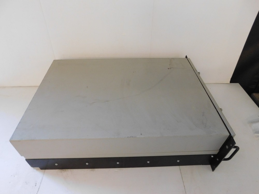 MONITOR LABS ML 9850B SO2 FLUORESCENCE ANALYZER (ZBZ26)
