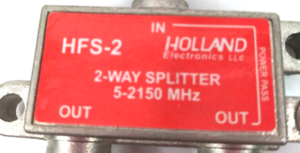 HOLLAND ELECTRONICS 2-WAY SPLITTER HFS-2 W/ COAX CABLES