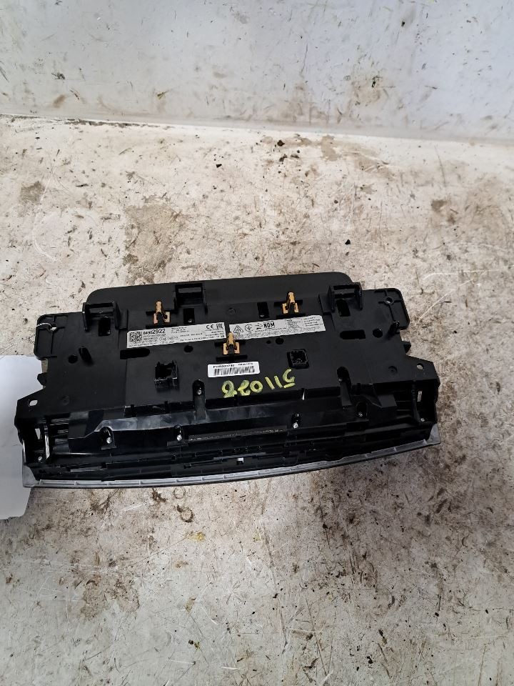 2021 Ct5 Display & Control Panel,84902922 Sku#4258837