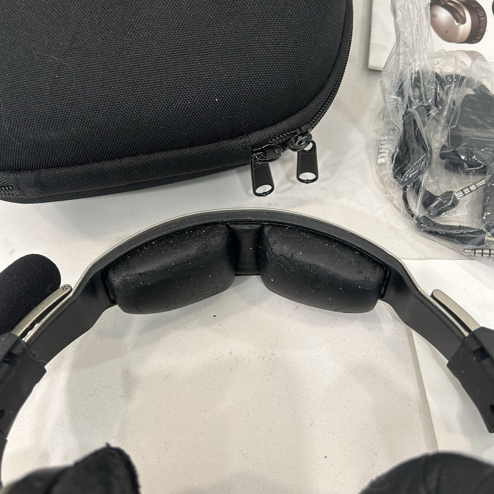 Lightspeed Zulu ANR Bluetooth Aviation Headset