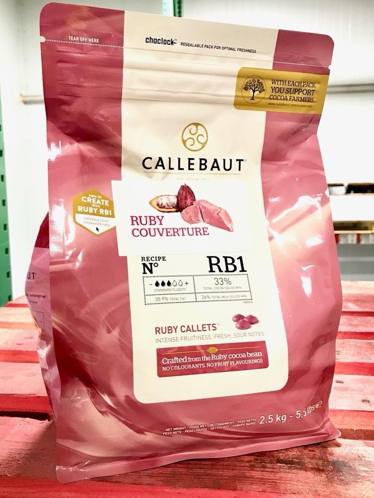 Callebaut Ruby Couverture Chocolate Chips 33% Cacao, 5.5 Lb Bag