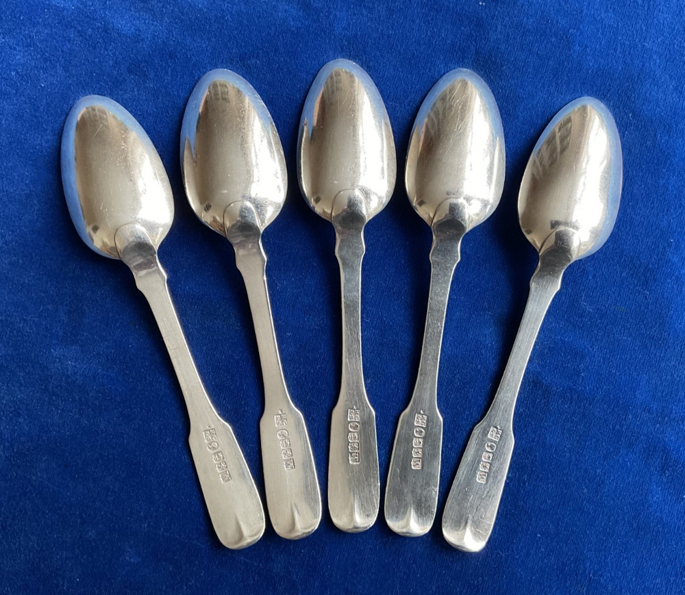 SOLID STERLING SILVER 5 TEASPOONS HALLMARKED GLASGOW 1841 106 g