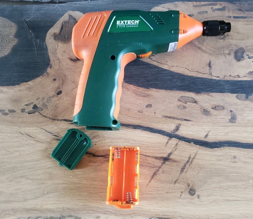 Extech BR100 Video Borescope Inspection camera