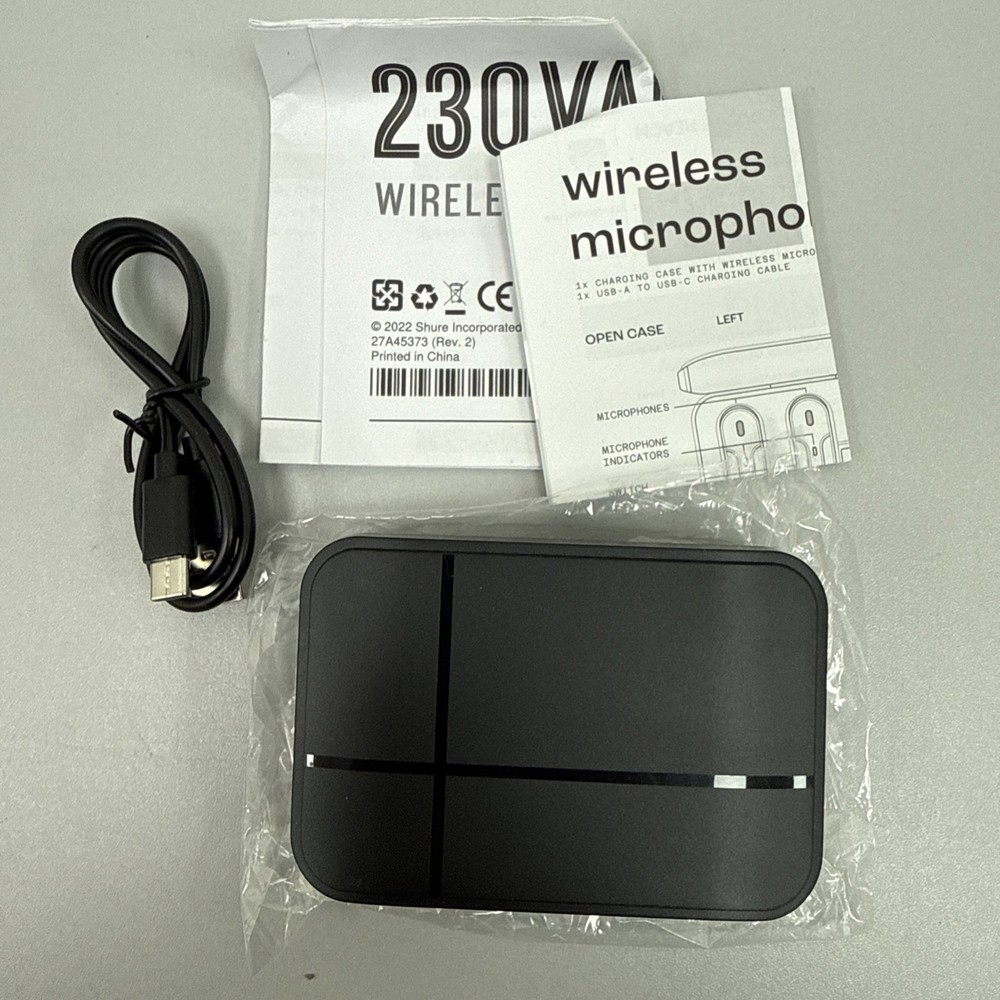 NORTH Wireless Microphone with Charger (USB-C) NEW Open Box