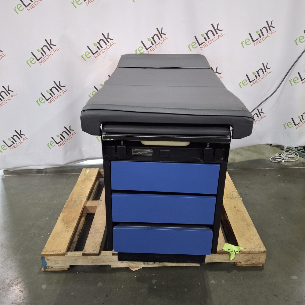 Ritter 104 Exam Table
