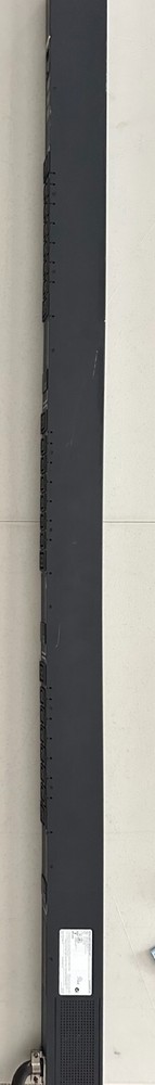Server Technology Sentry Cabinet Distribution Unit CLG-24VYM411A1 208V Refurbish