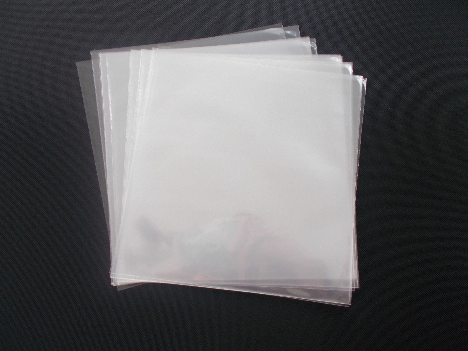 100 45 RPM Vinyl Record Album Sleeves Plastic Clear Polypropylene Outersleeve